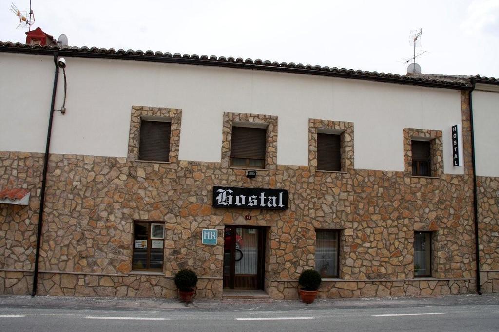 Hostal Nicolas Medinaceli Luaran gambar