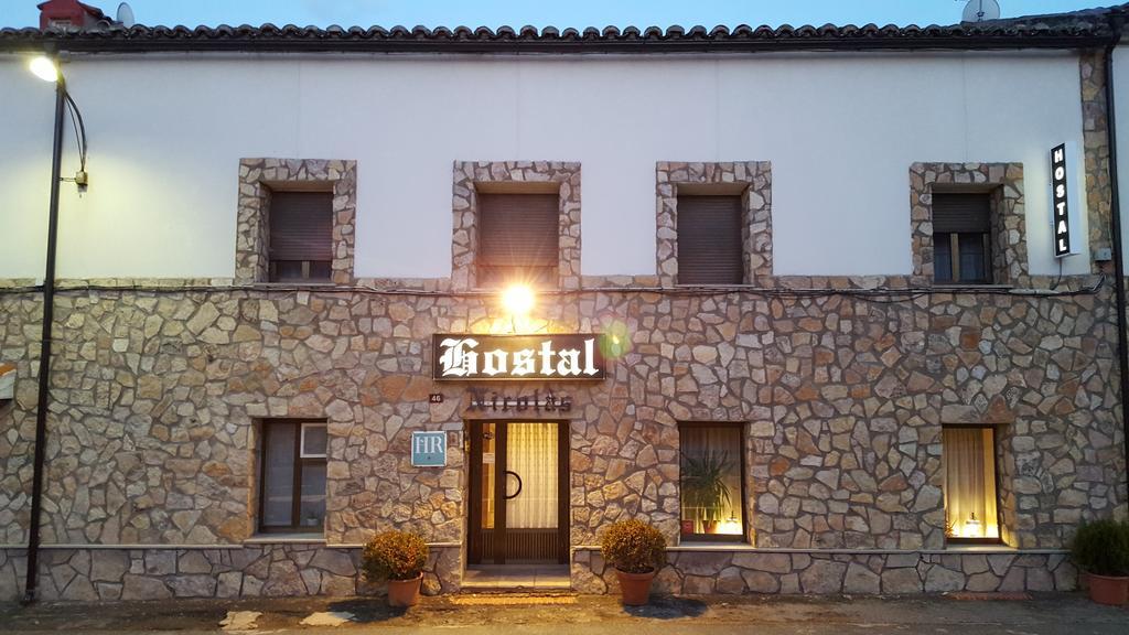Hostal Nicolas Medinaceli Luaran gambar